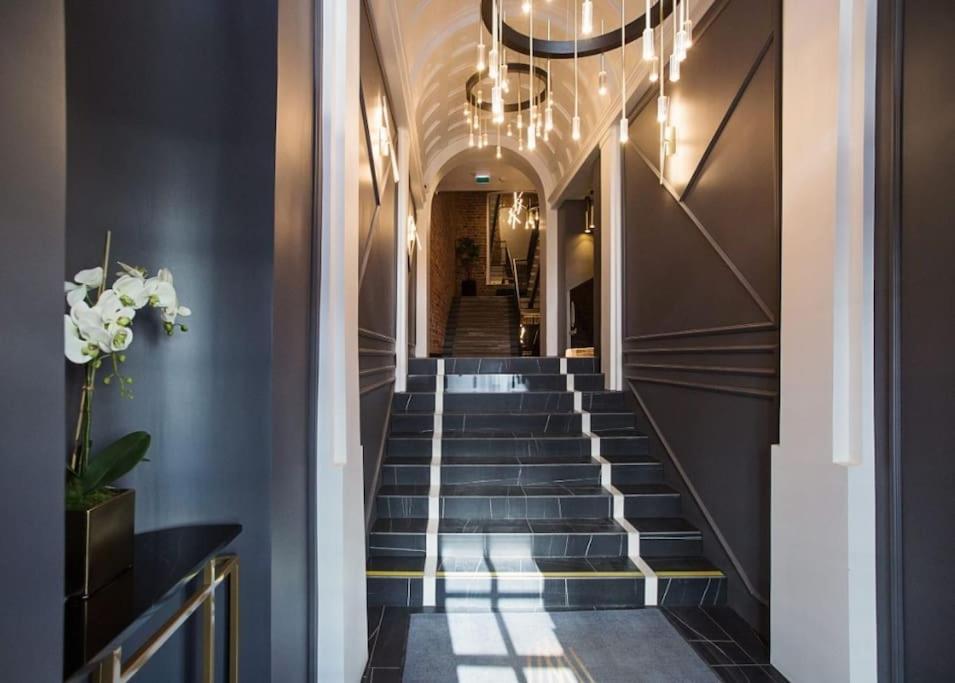 Urban-Glam City Centre Studio With A Gym And Terrace Reval Exterior foto